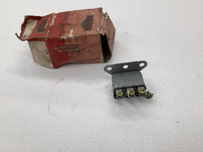 1946 1947 1948 DODGE CHRYSLER DESOTO PLYMOUTH 6V HORN RELAY kaiser-frazer 1952 - Image 1 of 4