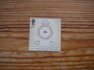MNH 1st class Stamp Dust Jacket Lord Fellowship of the Ring J R Tolkien LOTR '04 - Picture 1 of 2