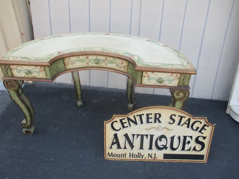 64384 Decorator Romantic Shabby  Vanity Desk Cover