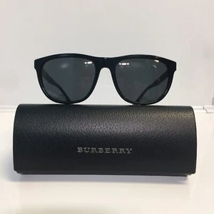 Nuovi con scatola Burberry 4319 occhiali da sole sportivi neri grandi da uomo in plastica - Foto 1 di 8