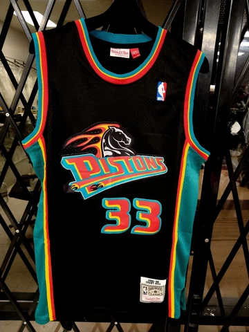 Detroit Pistons Grant Hill Jersey #33 Throwback Adult Black Cover