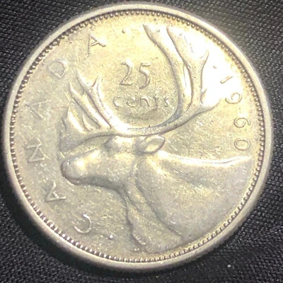 1960 Canada 25 Cents Silver Coin - VF (Very Fine) condition - Image 1 of 4