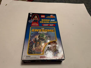 Lego DC Comics Super Heros Book And Headlight Gift Set Wonder Woman - Picture 1 of 1