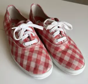 CUTE Vintage Women’s KEDS Red White Check/Gingham Low Top/Flat Sneakers/US 8.5 - Picture 1 of 10