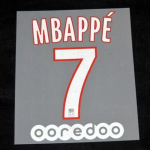 Official Paris st germain Mbappe 7 Football badge Name/Number 19/20 Child/youth - Picture 1 of 1