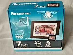 Pandigital 7" Digital Photo Frame Stores 4000 Photos plug&play no PC required - Picture 1 of 9