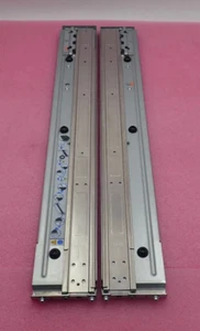 Kit de rails montés en rack complet Dell Compellent SC20xx / SC40xx 0994058-11 - Photo 1/10
