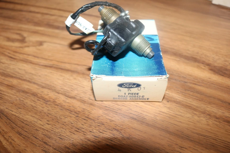 NOS 1970 71 72 Ford LTD Galaxie Thunderbird cruise control speed sensor  - Image 1 of 2