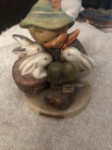 HUMMEL BOY WITH 3 RABBITS FIGURINE - GERMANY 1960-1963 EMBOSSED 58/4 - Picture 1 of 6