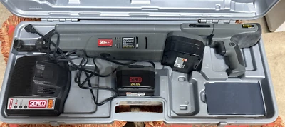 Destornillador para pisos y paneles de yeso Senco Duraspin DS300-24 - Envío rápido Foto 1 de 4