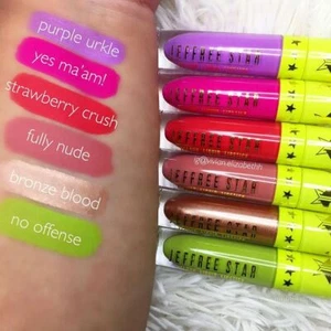 Jeffree Star Cosmetics *Fully Nude* Velour Liquid Lipstick Jawbreaker - Picture 1 of 1