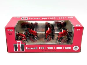 1/64 Farmall IH Collector Set With 100, 200, 300, & 400 Tractors - Picture 1 of 1