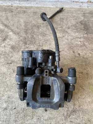 Pinza de freno trasera izquierda lado del conductor Land Rover Range Rover Evoque SE 2015-19 OEM Foto 1 de 4