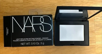 NARS Light Reflecting Pressed Setting Powder ~ 0.10 oz/ 3g ~ Translucent Crystal - Image 1 of 4