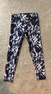 Kyodan High Waist Floral Leaf Full Length leggings Size L Perfect Condition