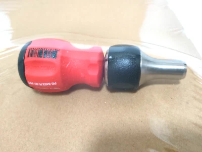 PB SWISS TOOLS 8453R 30V01 Stubby Magnetic Screwdriver C6 1/4 ‎13.4 x 6.9 x 4 cm - Image 1 of 4