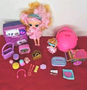 L.O.L.Surprise! Tweens Babysitting Sleepover Party mit 20+ Überraschungen - Bild 1 von 14