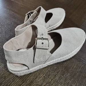 GH Bass & Co, Womens Mary Jane/espadrille Sandals. Size 9. - Picture 1 of 9