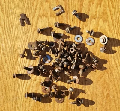 Pernos Arandela Guardabarros Clip Delantero Galaxie 500 Ford 63 1963 Galaxy XL LTD Foto 1 de 4