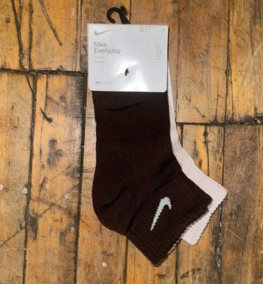 Lote de 2 Nike Everyday Tobilleras Unisex Medianas Marrón Blanco Mezcla de Lana Dri Fit Foto 1 de 3