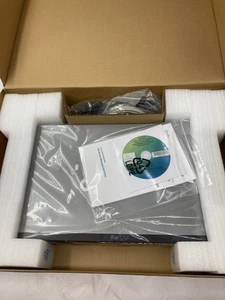 Cisco SF300-24 24 Port 10/100 Managed Network Ethernet Switch - Black Silver - Afbeelding 1 van 2