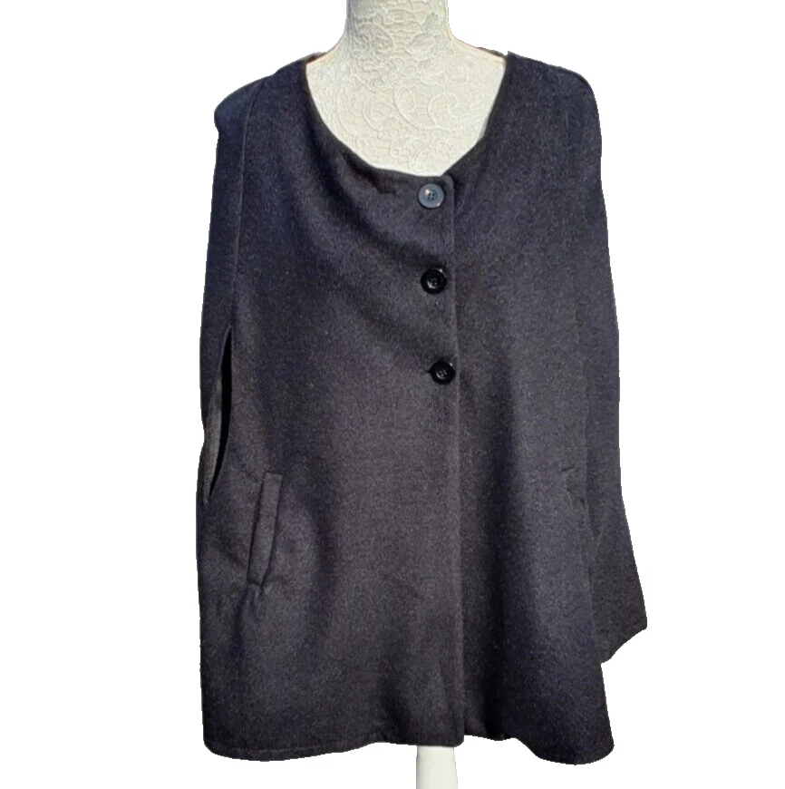 Black Shawl Women's UK Size 12-14 Large - Fleece Material - Poncho Coat Cloak - Image 1 of 4