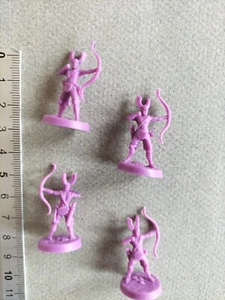 4 TROUPES MINIATURE/ CYCLADES LEGENDARY EDITION M844 - Imagen 1 de 1