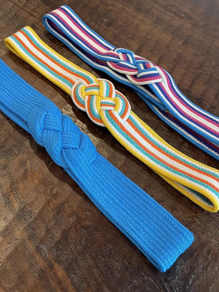 Cinturón Nudo Vintage Años 80 Cuerda Trenzada Ajustable Colores Primarios Festival Talla L/XL Foto 1 de 4