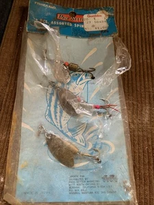 Vintage japanische Spinnerbaits auf Karte - Bild 1 von 7