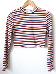 Top corto Romwe para mujer manga larga talla mediana a rayas acanalado colorido cuello redondo - Imagen 1 de 4