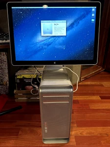 Apple Mac Pro 2 x 2.26 GHz Quad-Core Intel Xeon INCLUDING 24" LED Cinema Display - Picture 1 of 3