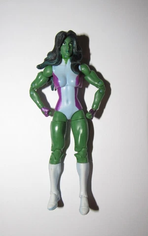 Marvel Universe 3.75 figure She Hulk complete & excellent Cover