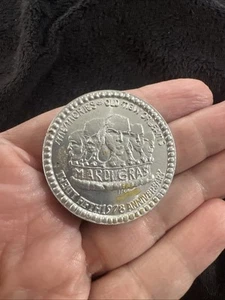 Rare 1978 Newcomers (HAS) 25TH ANNIVERSARY  Mardi Gras Doubloon - Picture 1 of 3