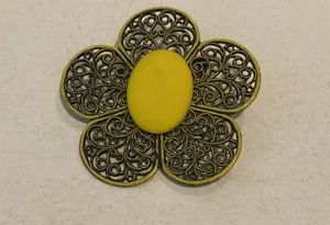 Vintage 60’s Flower Power Pin Brooch Hippie Style 2” - Picture 1 of 3