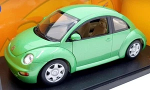 Gate 1/18 Scale Diecast 01032 - VW New Beetle Coupe 1998 - Green - Picture 1 of 5