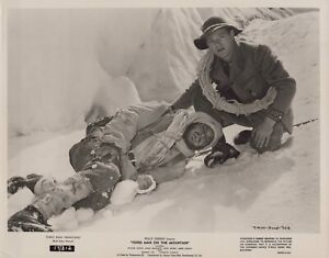 James MacArthur in Der dritte Mann auf dem Berg (1959)  Original Vintage Foto E49