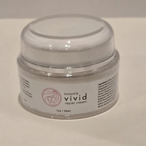 Crema reparadora instantáneamente vívida antienvejecimiento resplandor juvenil sellada 1 oz - Imagen 1 de 4