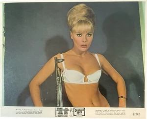 Elke Sommer Breathtaking Sexy Bombshell 1960s, Deadlier Than the Male - Picture 1 of 3