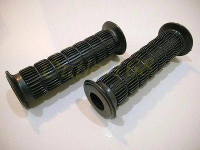 Set KAWASAKI KLT200 KV75 MT1 G3TR G3 SS G7 KH100 KV100 Rubber Grip Assy Handgrip - Image 1 of 4