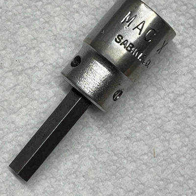 MAC TOOL # X86D Allen socket 1/4" X 3/8" drive short - Image 1 of 4