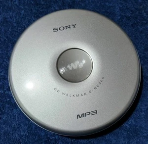 Sony Walkman Discman CD MP3 D-NE005 CD-R/RW G-Protection - Picture 1 of 10