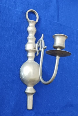 Brass candle sconce - Image 1 of 4