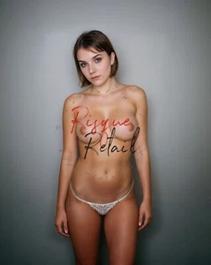 Nude Beautiful Woman Photoset 4 Naked 10x8 Photographs Fine Art Women Print Art - Picture 1 of 7