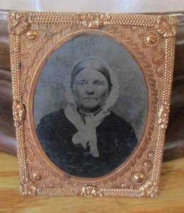 Antique Daguerreotype Tin Type Photo Ambrotype Old Indian ? Woman Foil Frame - Picture 1 of 3