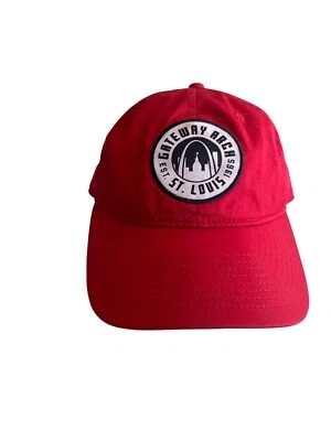 Gateway Arch St. Louis красная шапка регулируемый ремень хлопковая смесь вышитый дизайн - Изображение 1 из 4