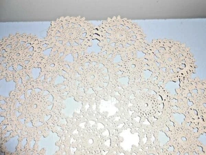 \Vintage Hand Crocheted Doily Ecru 14 Inch  - Picture 1 of 2