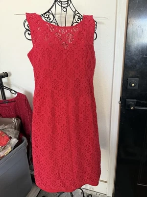 London Times Women’s Red Sleeveless Lace Lined Dress Size 16. - Image 1 of 4