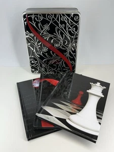 The Twilight Saga Journal Set con scatola di latta ricordo 3 inutilizzati 1 mancante - Foto 1 di 9