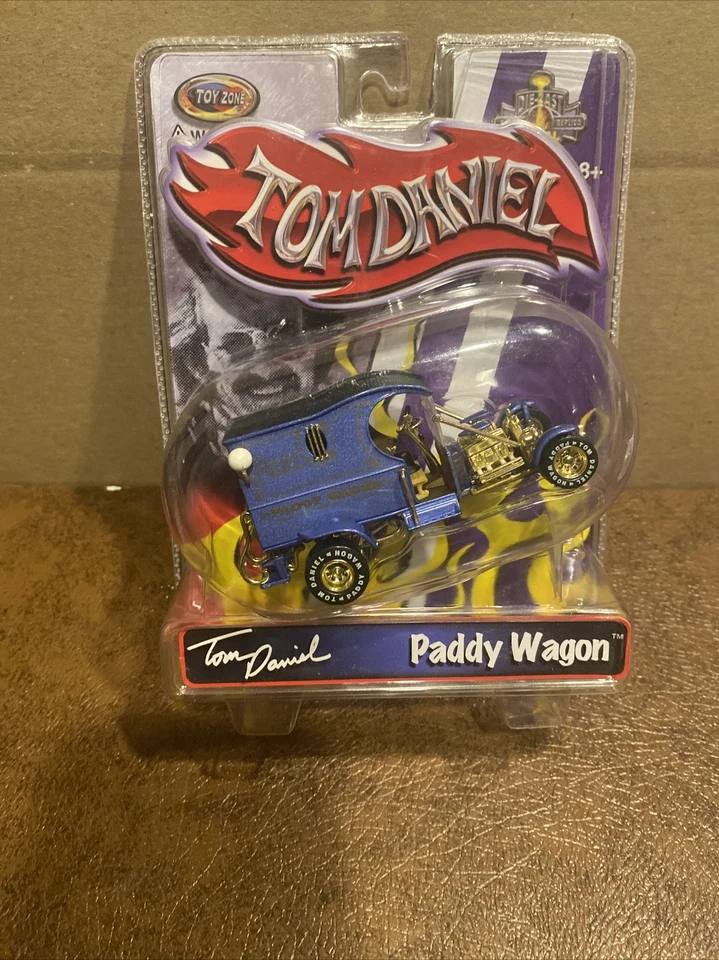 Vehículo fundido a presión Tom Daniel PADDY WAGON escala 1/43   Foto 1 de 1