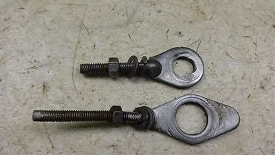 1966 Honda C110 Super Cub H908-3~ Ajustadores de roda traseira - Imagem 1 de 2